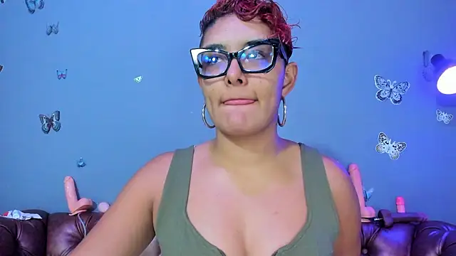 Kaira mosse online show from March 12, 1:37 pm