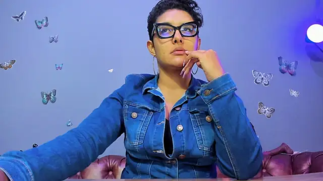 Kaira mosse online show from December 20, 11:46 am