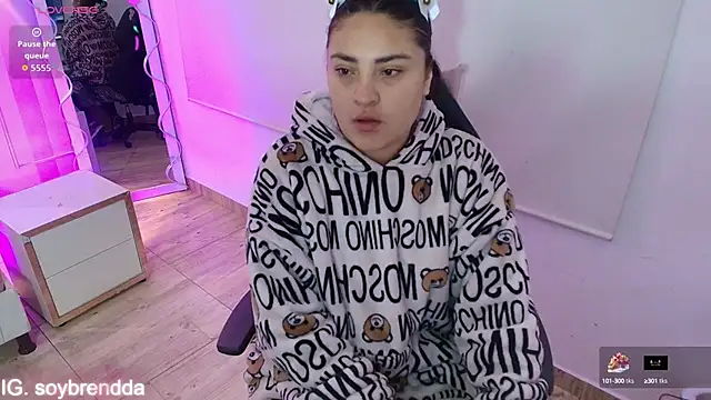 Brendda tay online show from September 24, 3:02 am