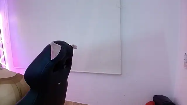 Brendda tay online show from September 29, 3:13 am