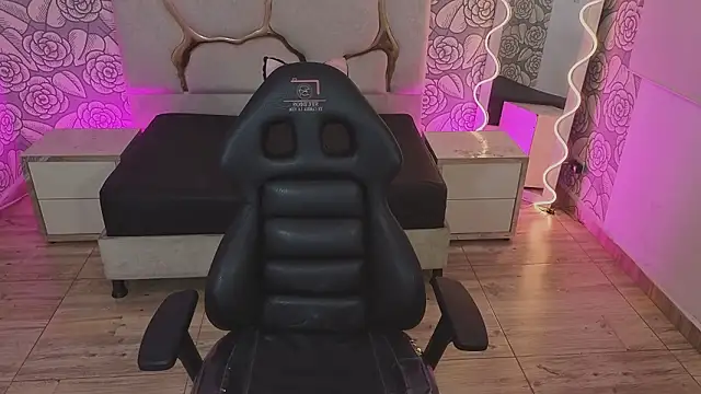 Brendda tay online show from March 4, 3:47 am