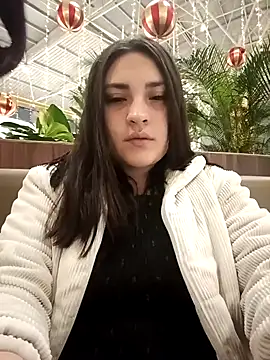 Brendda tay online show from December 5, 2:00 am