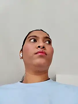 AnneteLynch online show from March 28, 7:48 pm