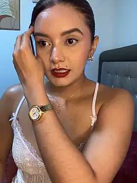Snapshot of Melanyprada chatting on May 12, 5:26 am Melanyprada online show from May 12, 5:26 am