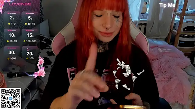 b1gBlushkk online show from September 14, 2:17 pm