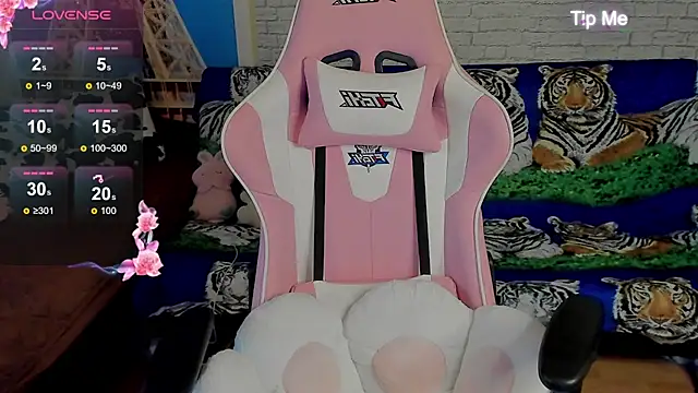 b1gBlushkk online show from October 4, 2:07 pm