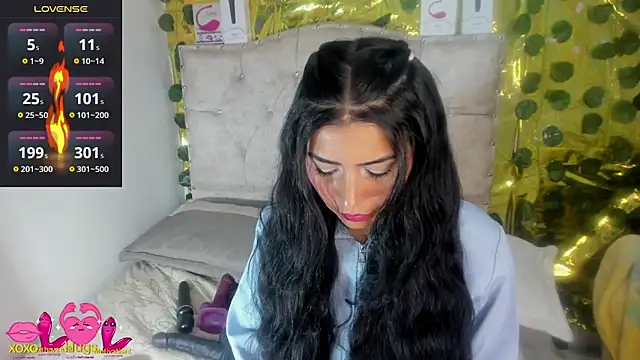 Snapshot of cristalconnorr chatting on May 8, 2:43 pm cristalconnorr online show from May 8, 2:43 pm
