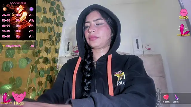 Snapshot of cristalconnorr chatting on October 7, 5:58 pm cristalconnorr online show from October 7, 5:58 pm