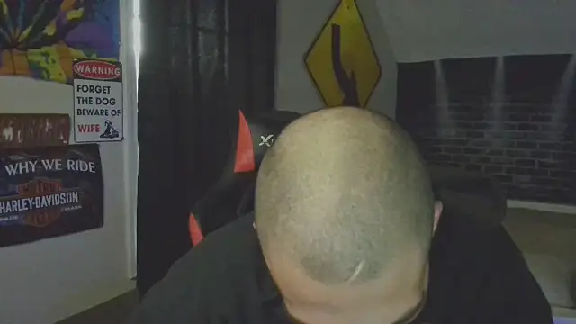 Snapshot of XMeF10 chatting on March 11, 12:39 pm XMeF10 online show from March 11, 12:39 pm