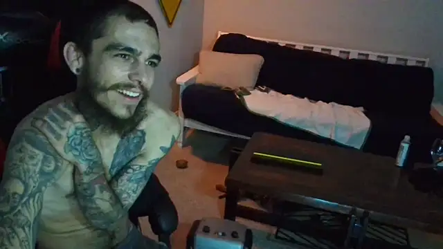 Snapshot of XMeF10 chatting on February 23, 7:33 am XMeF10 online show from February 23, 7:33 am