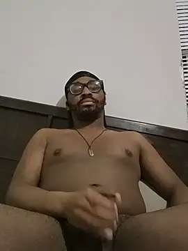 Snapshot of Hotcock100 chatting on July 11, 9:31 am Hotcock100 online show from July 11, 9:31 am