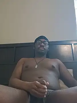Snapshot of Hotcock100 chatting on June 14, 10:11 pm Hotcock100 online show from June 14, 10:11 pm