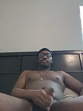 Snapshot of Hotcock100 chatting on June 8, 5:24 pm Hotcock100 online show from June 8, 5:24 pm