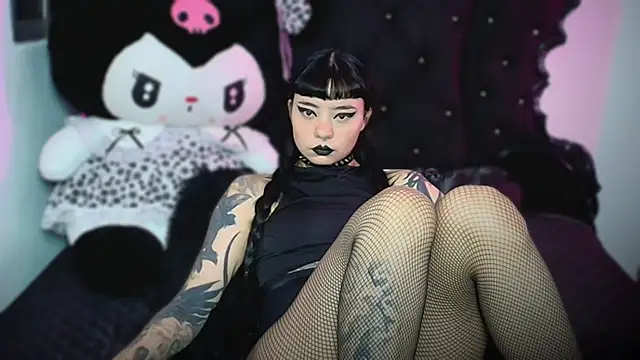 lilithmoon 666  online show from January 14, 10:57 pm