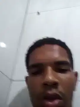 Snapshot of jviciado chatting on February 14, 10:47 pm jviciado online show from February 14, 10:47 pm