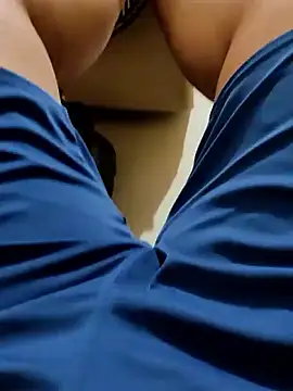 Akhil3290 online show from March 18, 4:19 pm