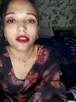 Snapshot of Dirty_couple_11 chatting on February 13, 8:38 am Dirty couple 11 online show from February 13, 8:38 am