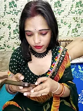 Snapshot of Dirty_couple_11 chatting on February 19, 7:48 pm Dirty couple 11 online show from February 19, 7:48 pm