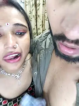 Snapshot of Dirty_couple_11 chatting on February 26, 7:42 pm Dirty couple 11 online show from February 26, 7:42 pm