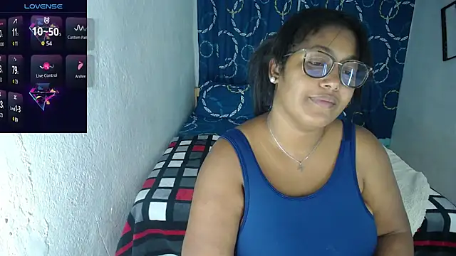 miajoseph  online show from May 14, 3:25 am