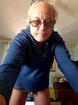 gianbragallini online show from April 3, 1:28 pm