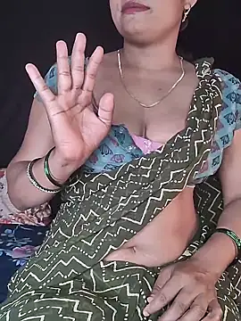 Shivani Mumbai85 online show from March 28, 5:36 pm