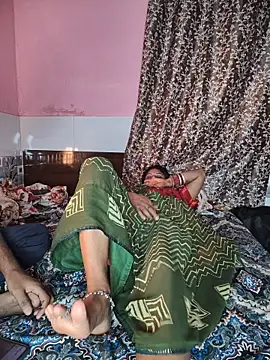 Snapshot of Shivani_Mumbai85 chatting on October 30, 5:32 pm Shivani Mumbai85 online show from October 30, 5:32 pm