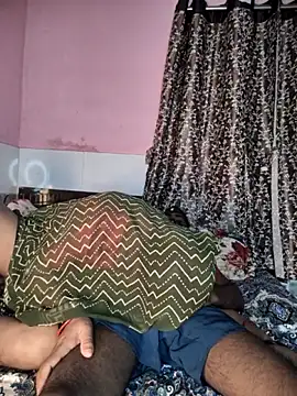Snapshot of Shivani_Mumbai85 chatting on September 24, 5:52 pm Shivani Mumbai85 online show from September 24, 5:52 pm