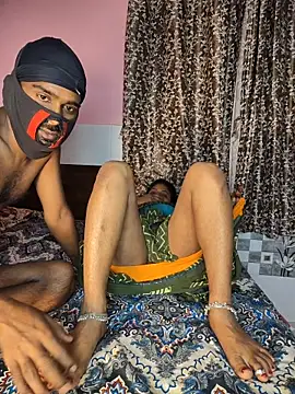 Snapshot of Shivani_Mumbai85 chatting on November 24, 5:24 pm Shivani Mumbai85 online show from November 24, 5:24 pm