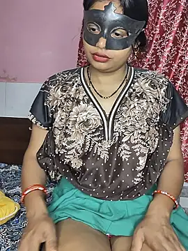 Shivani Mumbai85 online show from July 16, 1:35 am