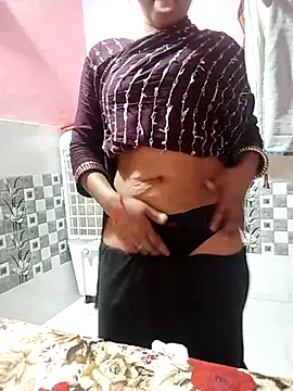 Snapshot of Shivani_Mumbai85 chatting on February 17, 3:22 pm Shivani Mumbai85 online show from February 17, 3:22 pm