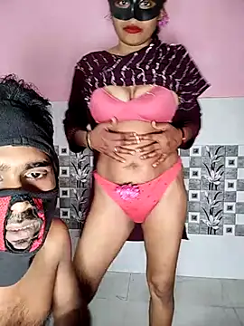 Snapshot of Shivani_Mumbai85 chatting on February 19, 6:43 pm Shivani Mumbai85 online show from February 19, 6:43 pm