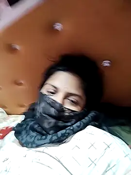 Snapshot of Shivani_Mumbai85 chatting on March 14, 1:37 am Shivani Mumbai85 online show from March 14, 1:37 am