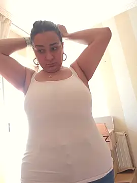 paulinaDiaz1 online show from May 23, 8:46 am