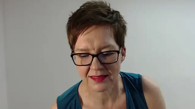 Snapshot of Sofie69Velvet chatting on January 16, 3:27 pm Sofie69Velvet online show from January 16, 3:27 pm