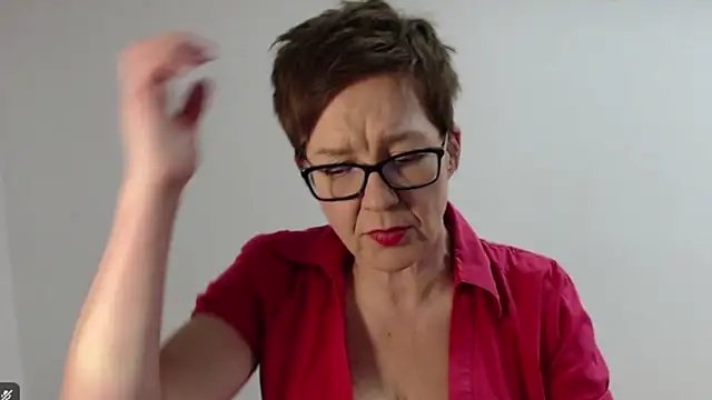 Snapshot of Sofie69Velvet chatting on January 15, 3:37 pm Sofie69Velvet online show from January 15, 3:37 pm