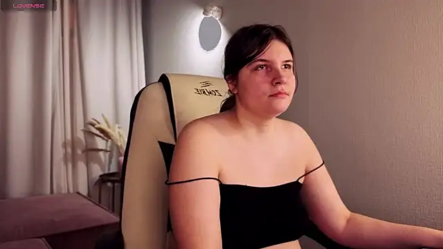 Ruyjin Choi online show from March 13, 11:15 am