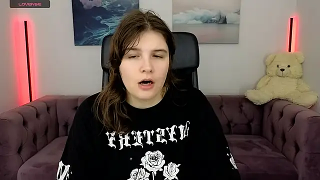 Ruyjin Choi online show from November 6, 10:30 am