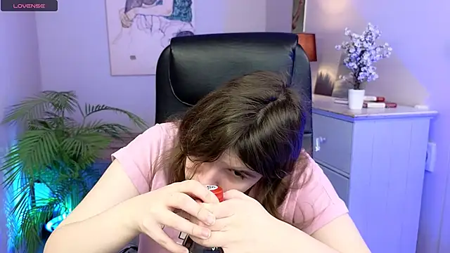 Ruyjin Choi online show from March 18, 10:50 am