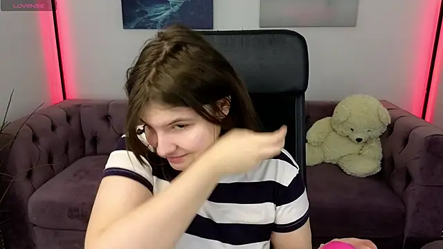 Ruyjin Choi online show from January 14, 10:30 am