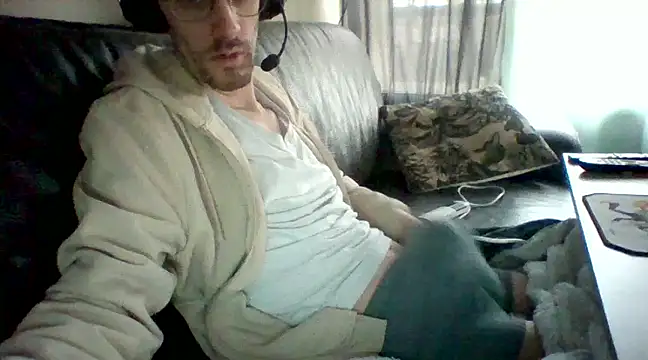 passif520 online show from March 10, 9:56 am