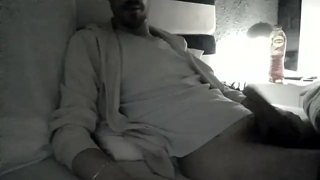 passif520 online show from February 26, 10:54 pm