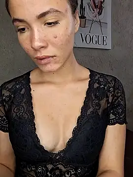 HelenHoltz online show from October 4, 3:24 pm