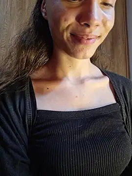 HelenHoltz online show from February 11, 12:38 pm