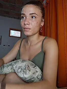 HelenHoltz online show from January 31, 7:56 pm