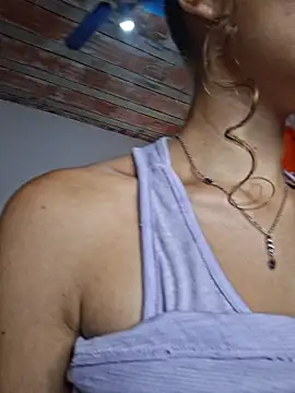 HelenHoltz online show from March 21, 2:43 pm