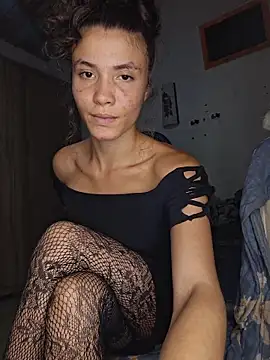 HelenHoltz online show from April 28, 2:27 am