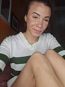 HelenHoltz online show from May 2, 2:50 am