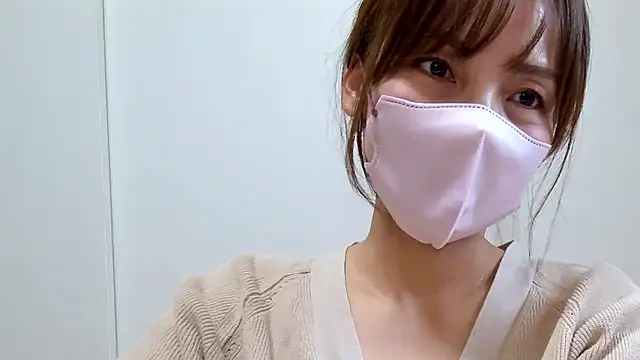 caro-caro online show from October 3, 2:04 am