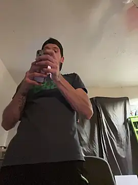 bigdckstud online show from April 15, 1:44 am